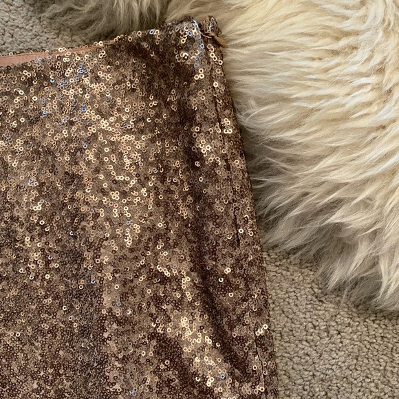 Sequins Mini Skirt - Picture 3 of 6